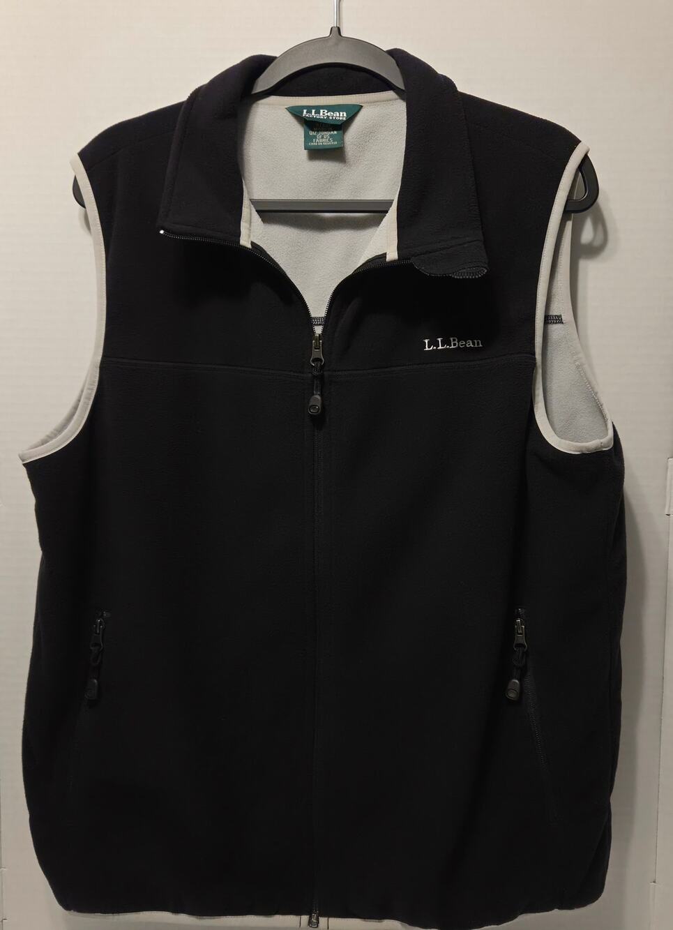 Men's L.L. Bean Fleece Sweater Vest Navy w/cream piping zip pockets size M